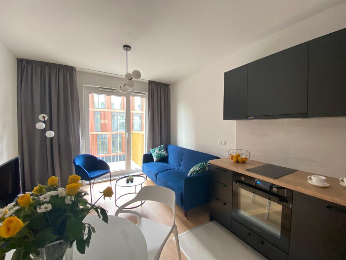 Apartamenty Fuzja - Komfortowe Mieszkania Blisko Centrum Lodzi Garaz Eksteriør bilde