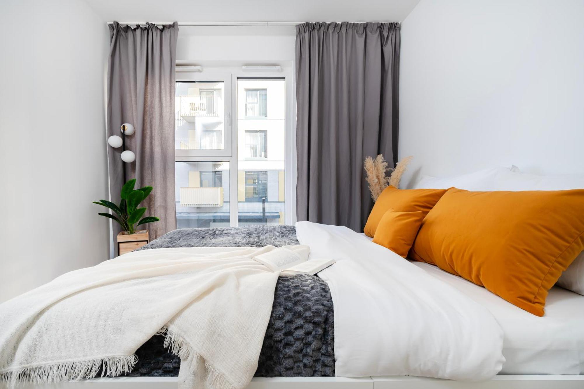 Apartamenty Fuzja - Komfortowe Mieszkania Blisko Centrum Lodzi Garaz Eksteriør bilde